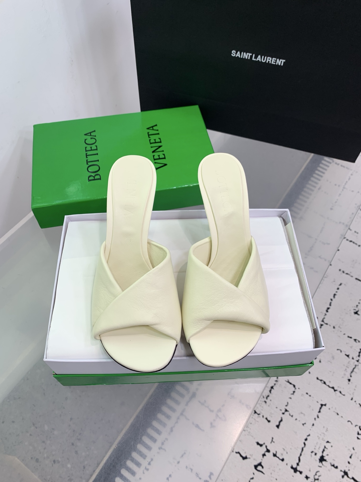 Bottega Veneta sz35-42 mnq1125